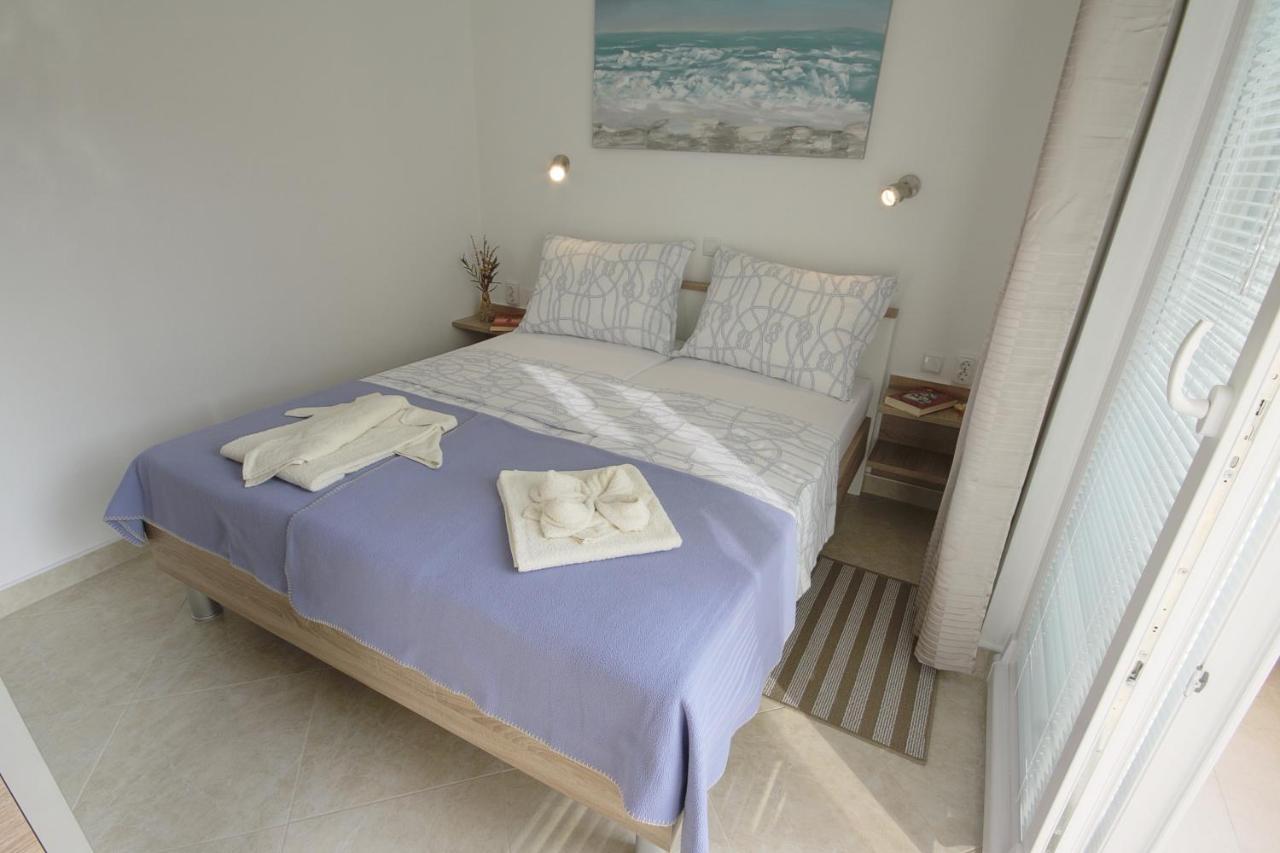 Apartmani Srdoc Baska  Bagian luar foto