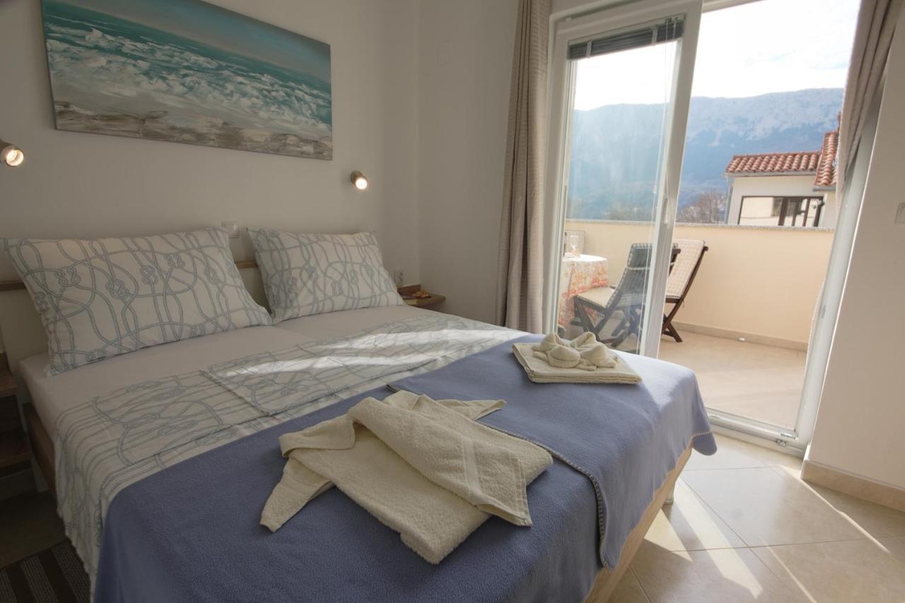 Apartmani Srdoc Baska  Bagian luar foto