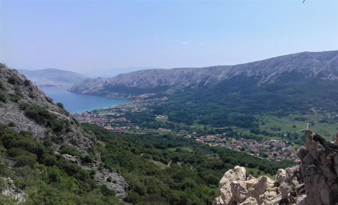 Apartmani Srdoc Baska  Bagian luar foto