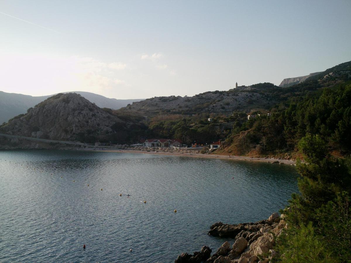 Apartmani Srdoc Baska  Bagian luar foto